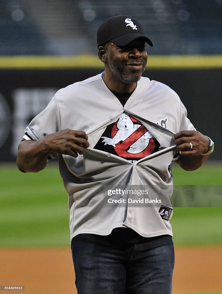 Cleveland Indians v Chicago White Sox