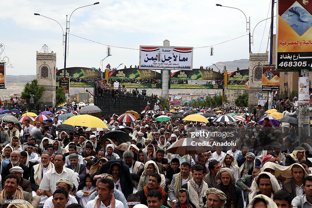 Pro-government rally in Yemen