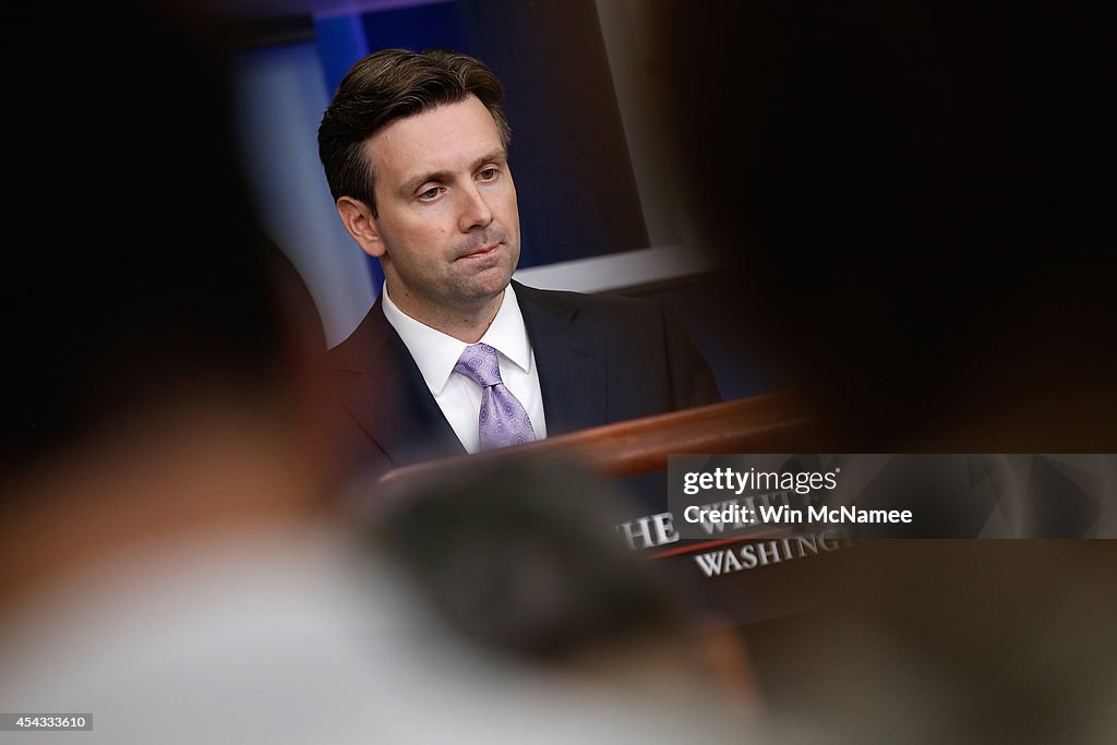 White House Press Secretary Josh Earnest Holds Press Briefing