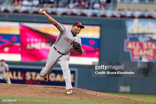 National League All-Star Alfredo Simon of the Cincinnati Reds pitches to the American League during the 85th MLB All-Star Game at Target Field on...