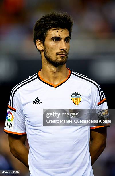 Andre Gomes of Valencia looks on prior to the start the La Liga match between Valencia CF and Malaga CF at Estadi de Mestalla on August 29, 2014 in...