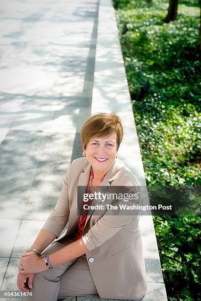 Deb Rutter Deborah Rutter Photos and Premium High Res Pictures - Getty Images