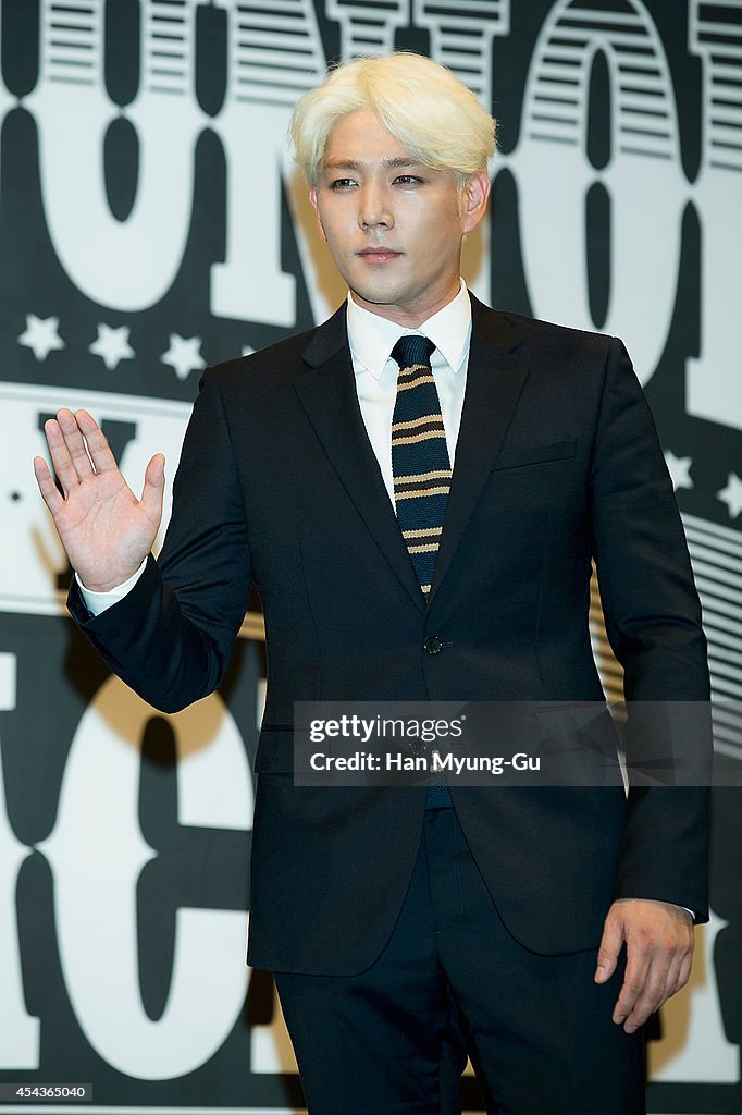 Super Junior The 7th Album 'MAMACITA' Press Conference in Seoul