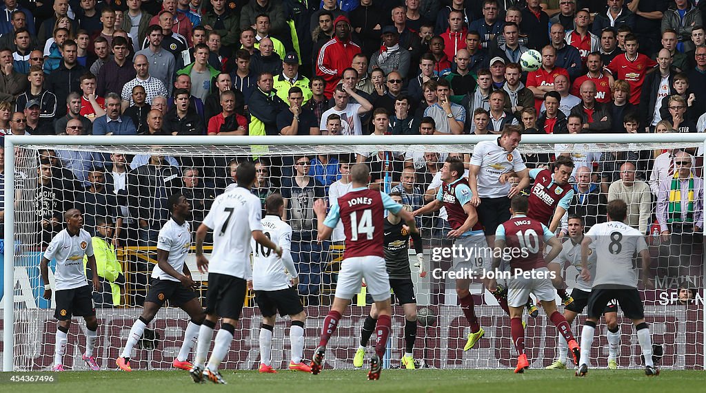 Burnley v Manchester United - Premier League