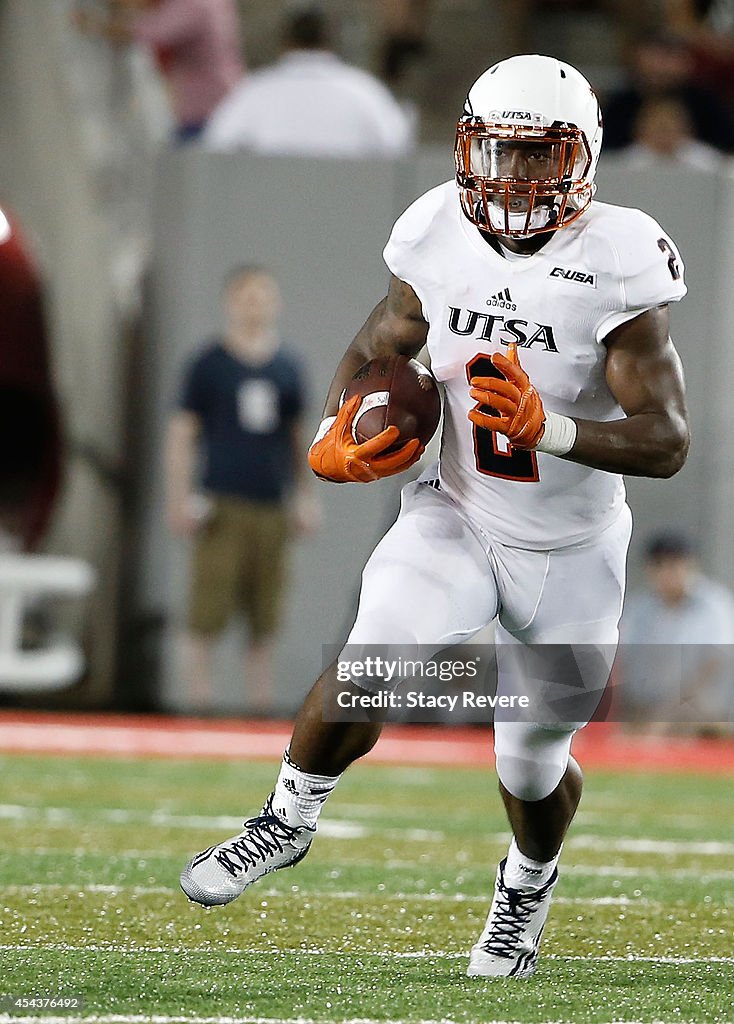 UTSA v Houston