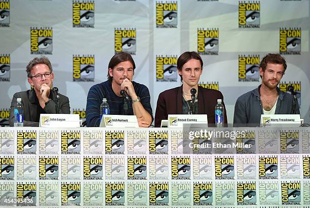 Joshua Reeve Actor Logan Reeve Photos and Premium High Res Pictures - Getty Images