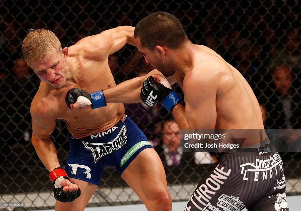 UFC 177: Dillashaw v Soto