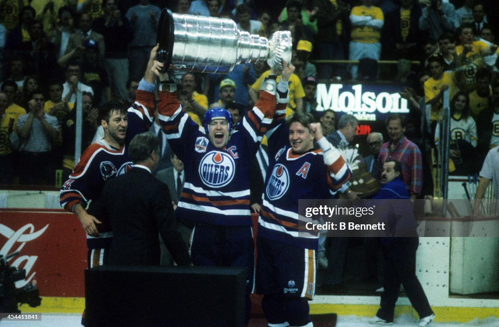 1990 Stanley Cup Finals - Game 5: Edmonton Oilers v Boston Bruins