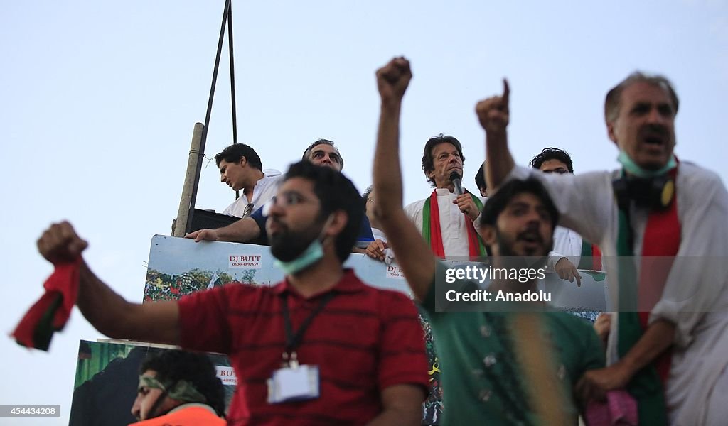 Anti-govt protests in Pakistan
