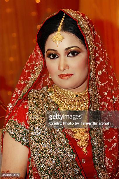 featuring anisa - bangladeshi bride stock pictures, royalty-free photos & images