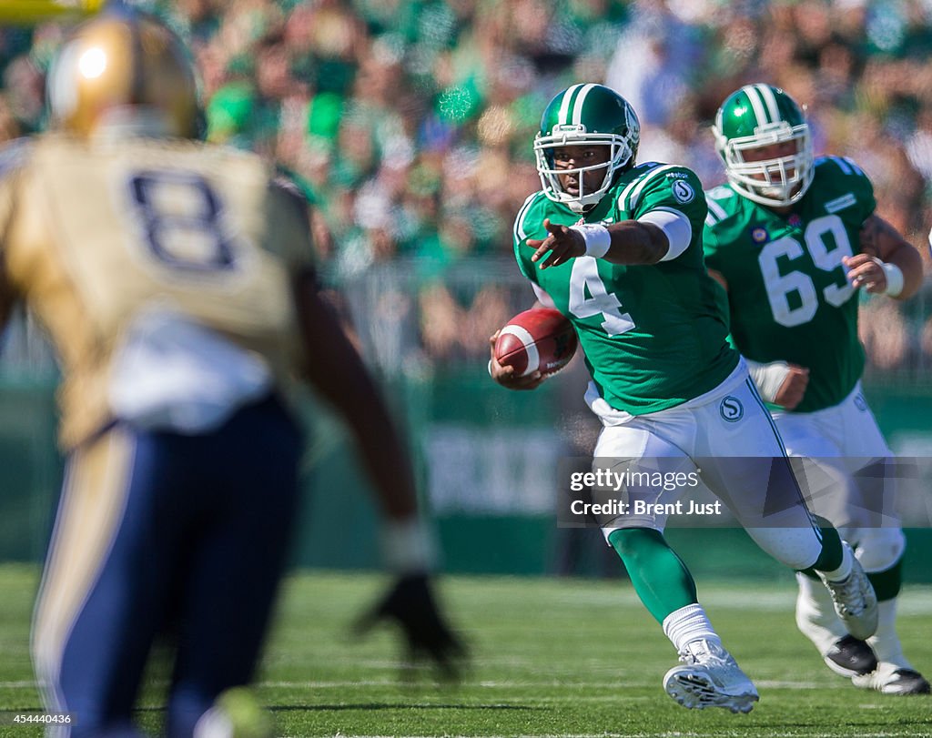 Winnipeg Blue Bombers v Saskatchewan Roughriders