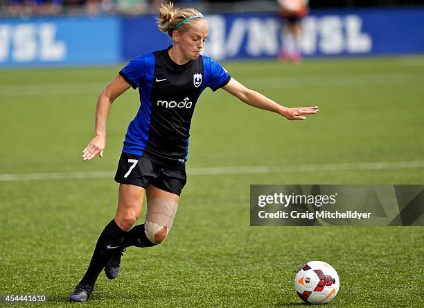 Ellie Reed of Seattle Reign FC passes the ball in the first half of the National Women's Soccer League Championship on August 31, 2014 at Starfire...