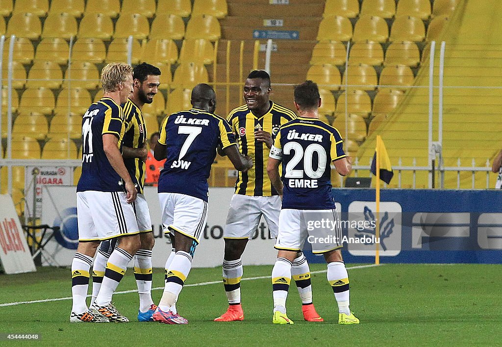 Turkish Spor Toto Super League - Fenerbahce vs Kardemir Karabukspor