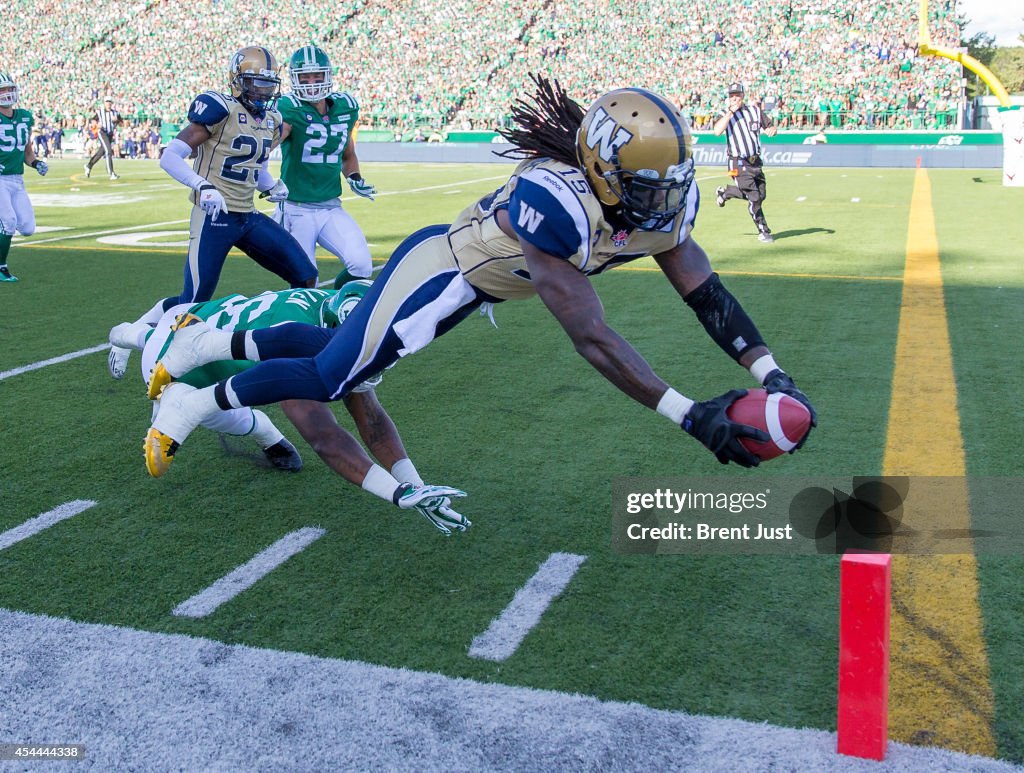 Winnipeg Blue Bombers v Saskatchewan Roughriders