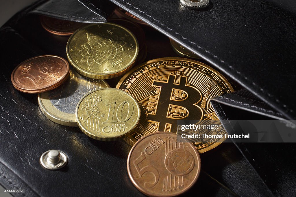 Banks Warn Of Bitcoin Risks