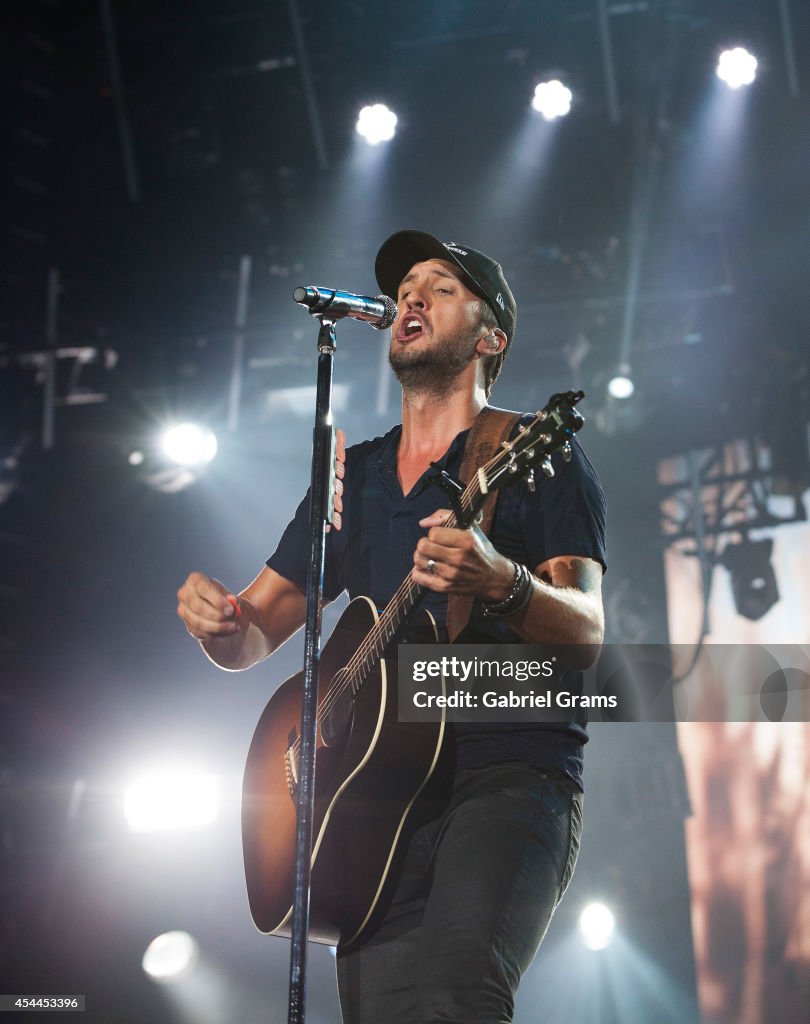 Luke Bryan In Concert - Chicago, IL