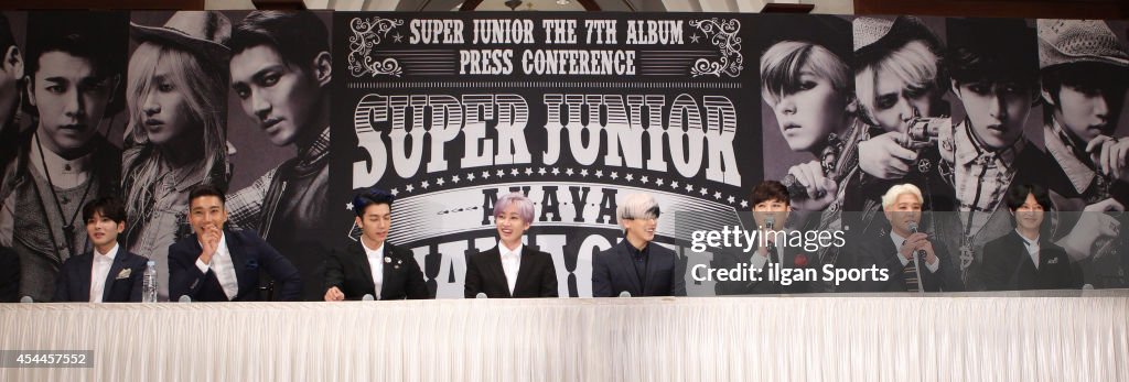 Super Junior 7th Album "MAMACITA" Press Conference