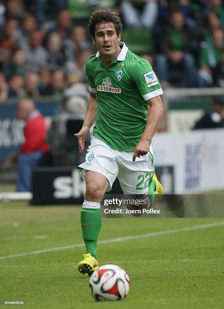 SV Werder Bremen v 1899 Hoffenheim - Bundesliga