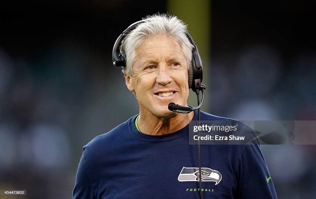 Seattle Seahawks v Oakland Raiders