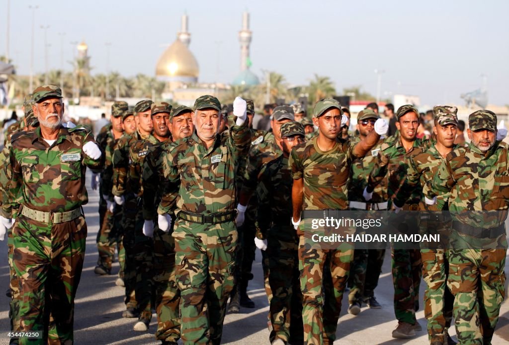 IRAQ-UNREST-ARMY-GRADUATION