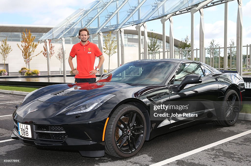 Manchester United Unveil New Signing Daley Blind