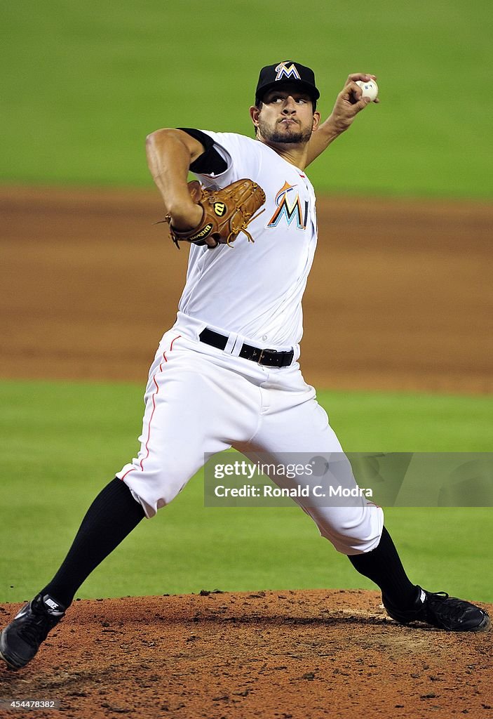 Arizona Diamondbacks v Miami Marlins