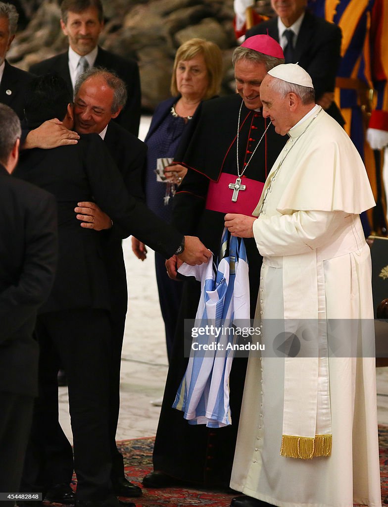 Pope Francis meets with soccer players ahead of Interreligious Soccer Match for Peace