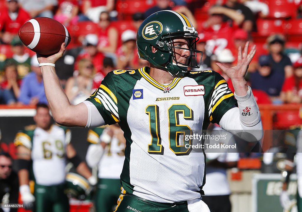 Edmonton Eskimos v Calgary Stampeders