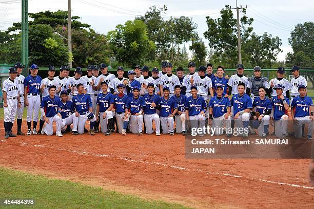 Ryosuke Sueyoshi and Teammates Line Up Before Game at Tianmu Baseball Stadium in Taipei Ryosuke Sueyoshi and Teammates Line Up Before Game at Tianmu Baseball Stadium in Taipei