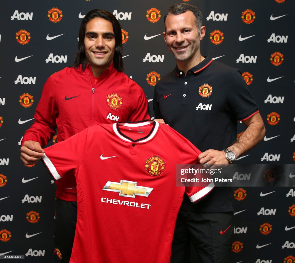 Radamel Falcao Signs For Manchester United On Loan From Monaco