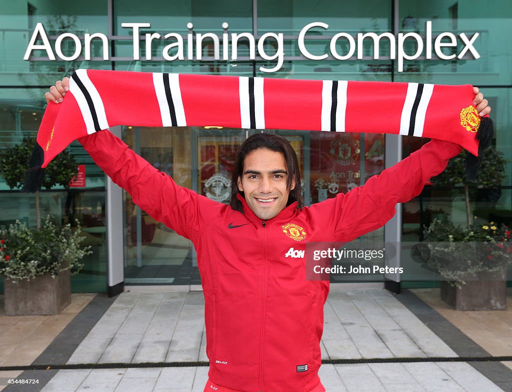 Radamel Falcao Signs For Manchester United On Loan From Monaco