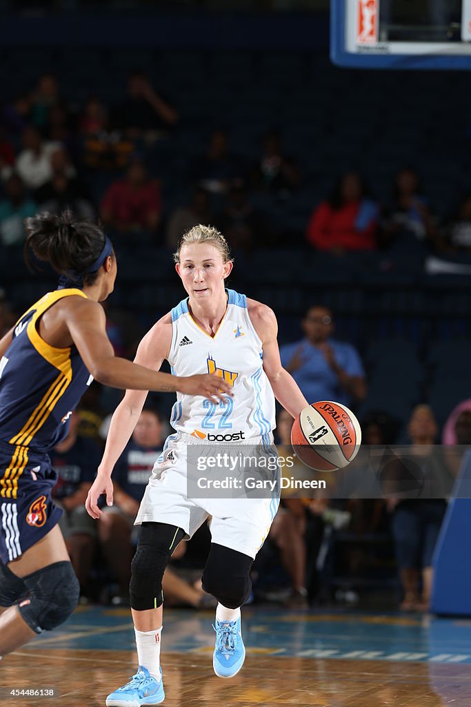 Indiana Fever v Chicago Sky - WNBA Eastern Conference Finals, Game 2