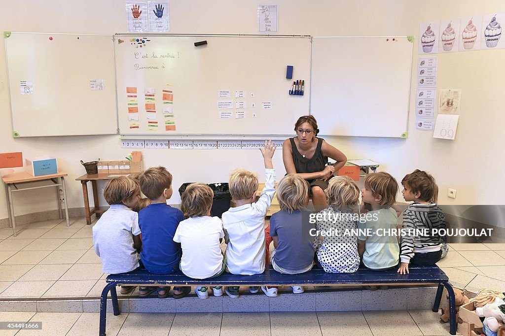 FRANCE-EDUCATION-SCHOOL-YEAR