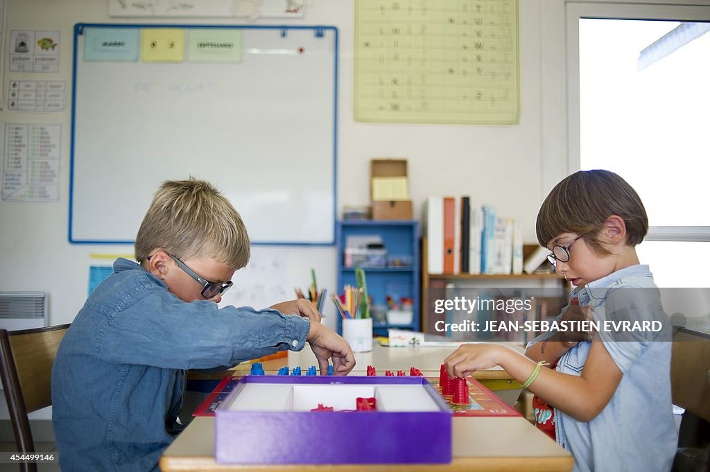 FRANCE-EDUCATION-SCHOOL-YEAR