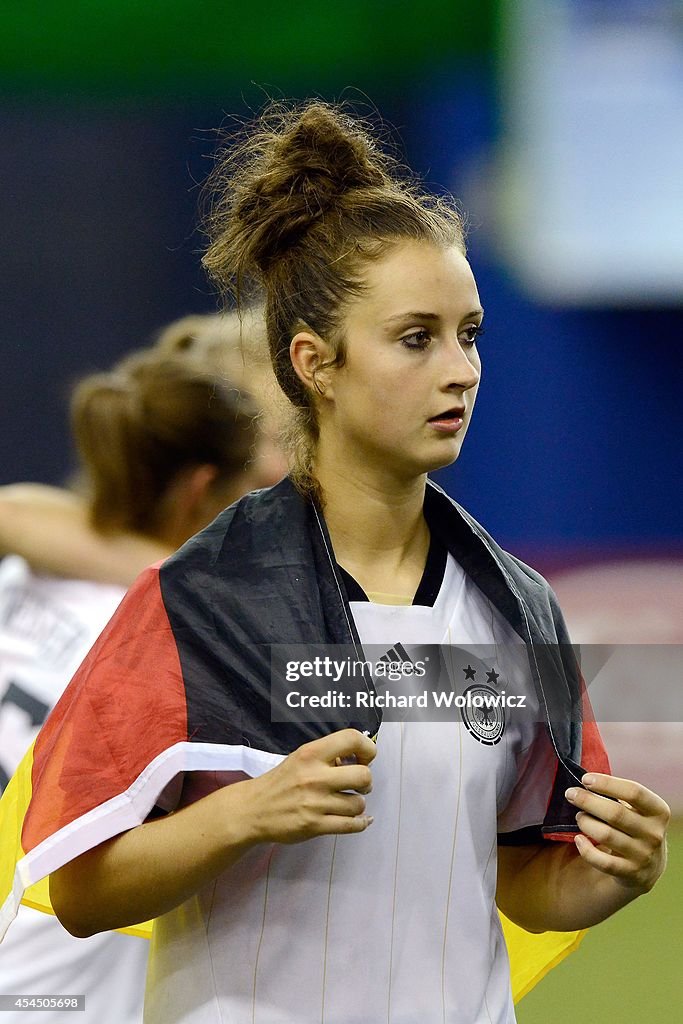 Nigeria v Germany: Final - FIFA U-20 Women's World Cup Canada 2014