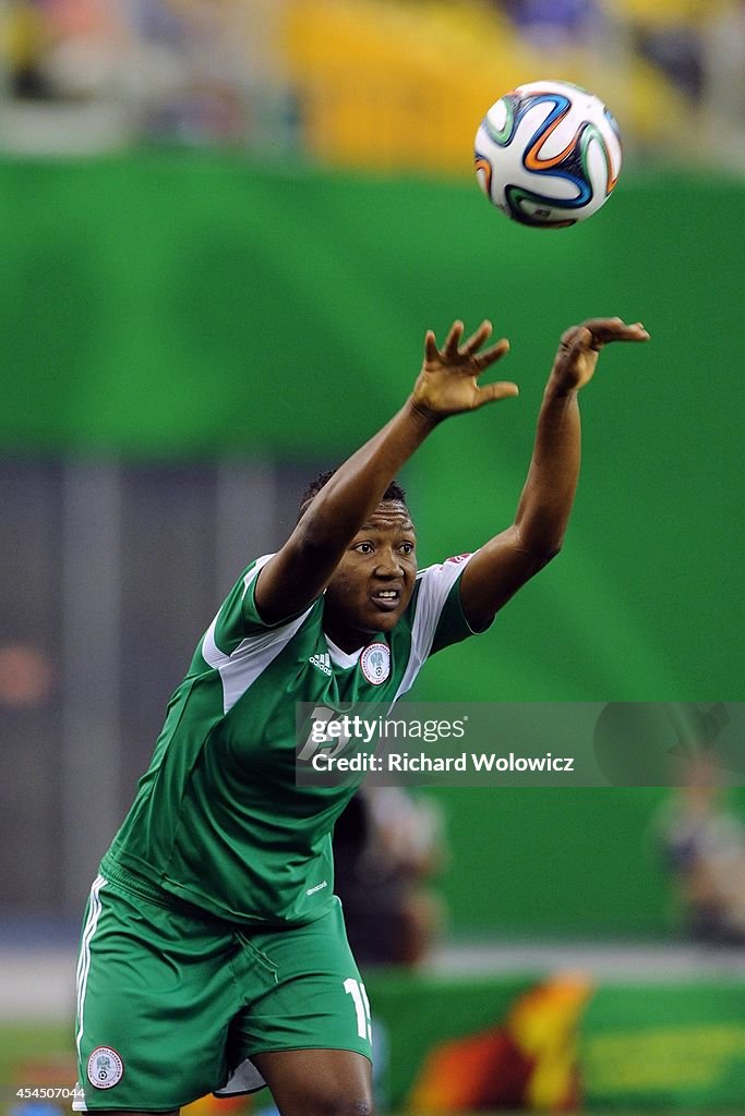 Ugo Njoku Of Nigeria Throws In The Ball During The FIFA Women s U 20 ugo-njoku-of-nigeria-throws-in-the-ball-during-the-fifa-women-s-u-20