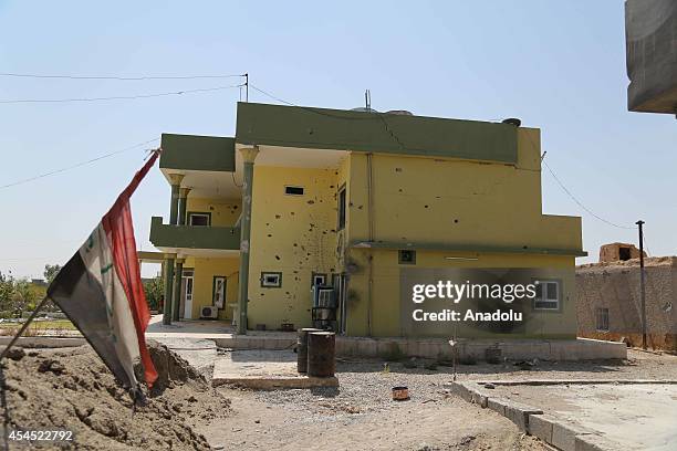 Building Clashes 102 Siege Of Amirli Stock Photos, High-Res Pictures, and Images - Getty ...