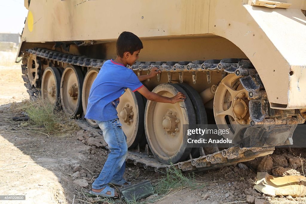 Iraqi army broke the siege of army groups led by Islamic State in Amirli