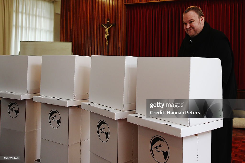 Kim Dotcom Casts Advance Vote