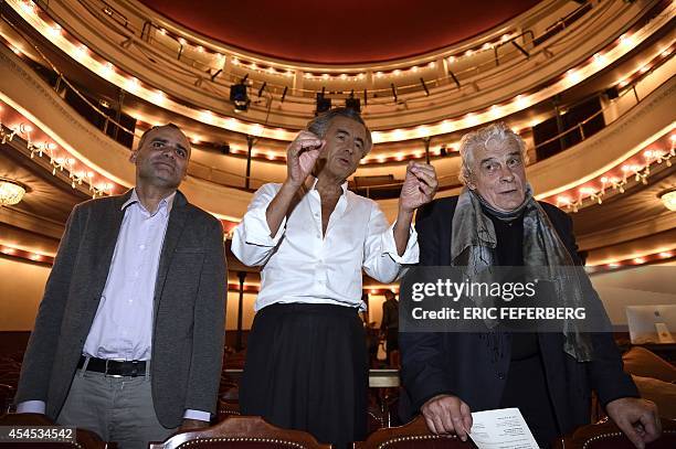 French writer and philosopher Bernard Henri-Levy who wrote the play "Hotel Europe", flanked by French actor Jacques Weber and Bosnian theatre...