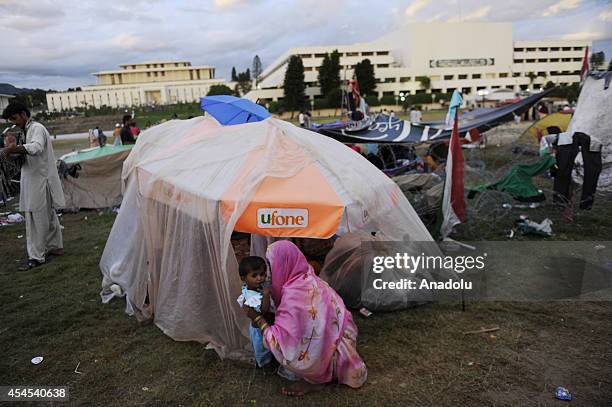 Pakistani anti-government protestors keep waiting at the parliament garden during the ongoing protests in Islamabad, Pakistan on September 3, 2014....