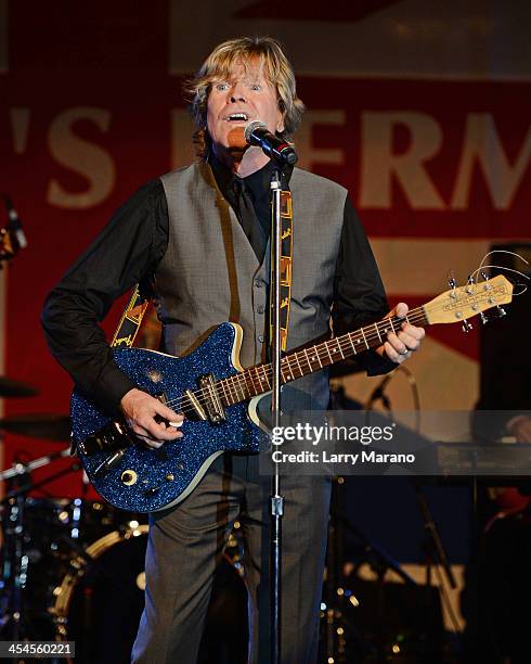 Peter Noone of Herman's Hermits performs at Magic City Casino on December 8, 2013 in Miami, Florida.