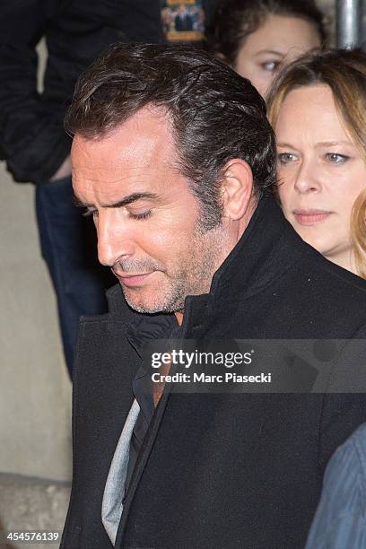 Actor Jean Dujardin attends the 'The Wolf of Wall Street' Paris Premiere at Cinema Gaumont Opera on December 9, 2013 in Paris, France.