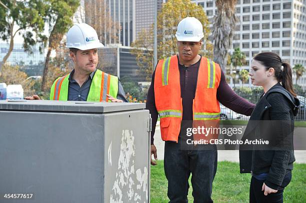 Merry Evasion" - Pictured: Chris O'Donnell , LL COOL J and Michelle Trachtenberg . The NCIS: Los Angeles team searches for a motive when a Senator's...