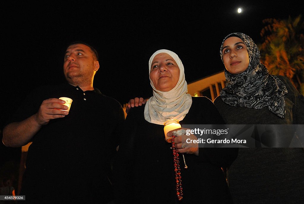 Candle Light Vigil Held For Journalist Stephen Sotloff Executed By ISIS In Syria