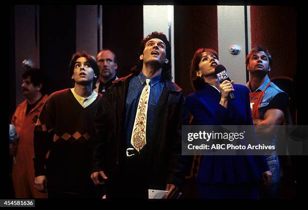 Danger Boy" - Airdate: February 3, 1995. FOREGROUND : WILL FRIEDLE;ANTHONY TYLER QUINN;MCNALLY SAGAL