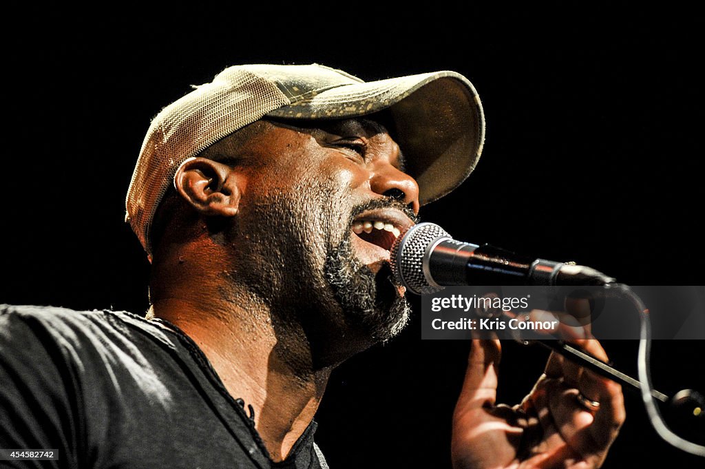 10th Anniversary CMA Songwriters Series Show Featuring Darius Rucker