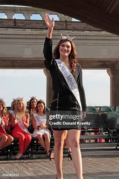 Savannah Cole, Miss Minnesota enters during opening ceremonies at Atlantic City Boardwalk Hall on September 3, 2014 in Atlantic City, New Jersey.