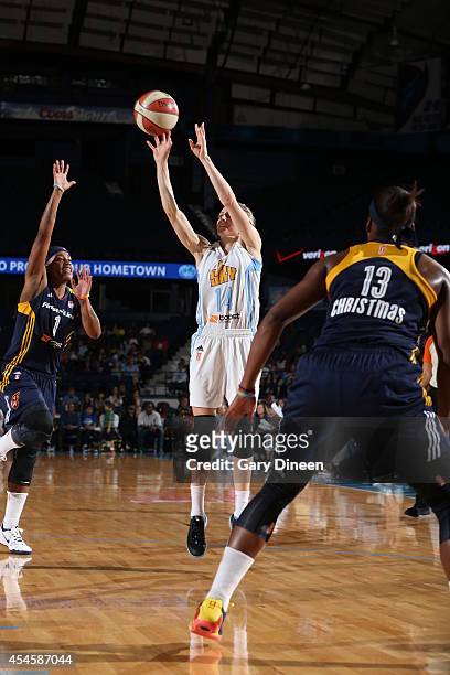 Allie Quigley of the Chicago Sky shoots the ball during game two of the WNBA Eastern Conference Finals against the Indiana Fever as part of the 2014...