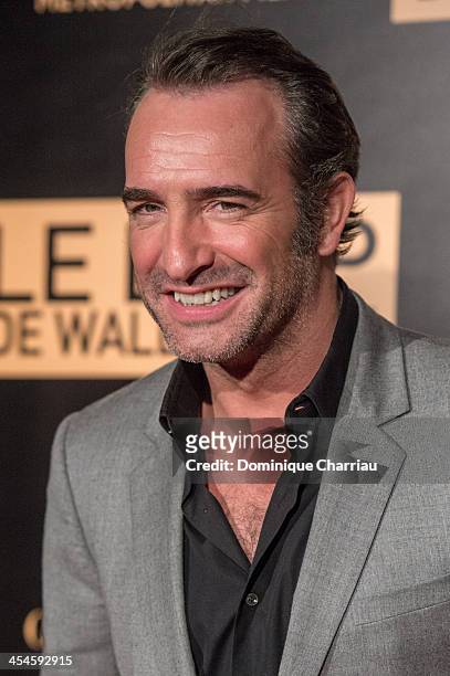 Jean Dujardin attends 'The Wolf of Wall Street' photocall at Palais Brogniart on December 9, 2013 in Paris, France.